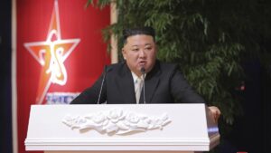 North Korean leader Kim Jong Un visits and encourages troops with daughter