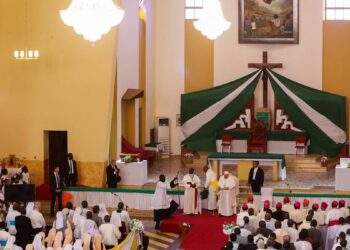 Pope, Archbishop to meet people displaced by war in South Sudan