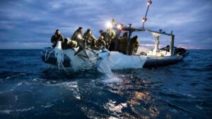 U.S. recovers balloon debris, China protests
