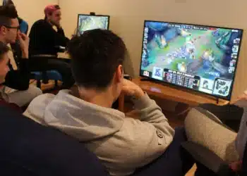 10 Best Games Like Among Us To Play Together: Online Multiplayer Games