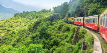 7 Beautiful Train Routes That You Must Travel