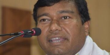 Former unit of Russian energy giant Gazprom commits four LNG cargoes to India