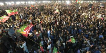 Pakistan’s former PM Imran Khan holds rally at Minar-i-Pakistan despite threats
