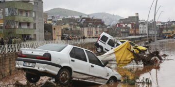 Turkey floods kill 10 in earthquake-affected provinces