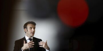 Unions vow to shut France’s economy down amid pension battle