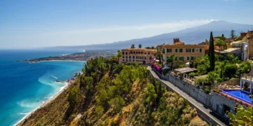 5 Places That Should Be On Your Bucket List