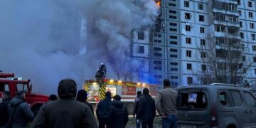 5 killed in Russian missile and drone attack on Ukraine