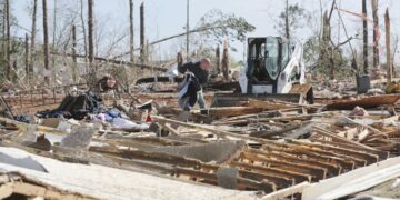 At least 26 dead after tornadoes rake U.S. Midwest, South