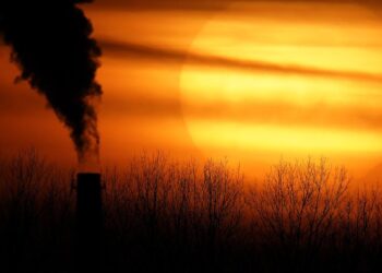 G7 building consensus for faster end to carbon emissions