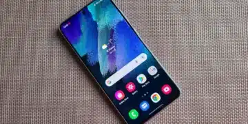 Samsung Galaxy S21 FE Review - Latest Fan Edition From Samsung