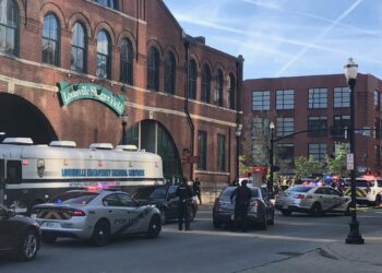 Shooting in Louisville leaves multiple casualties: police