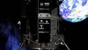 Tokyo company loses contact with moon lander, fate unknown