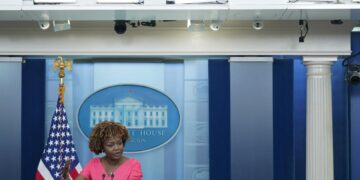 U.S. committed to advancing economic growth with India: White House