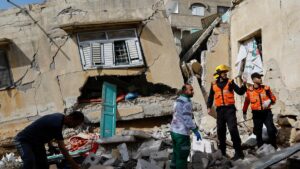 25 dead as Israel, Gaza militants trade fire for third day
