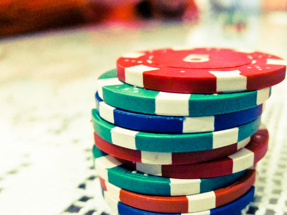 Comparing the Most Popular Casino Card Games