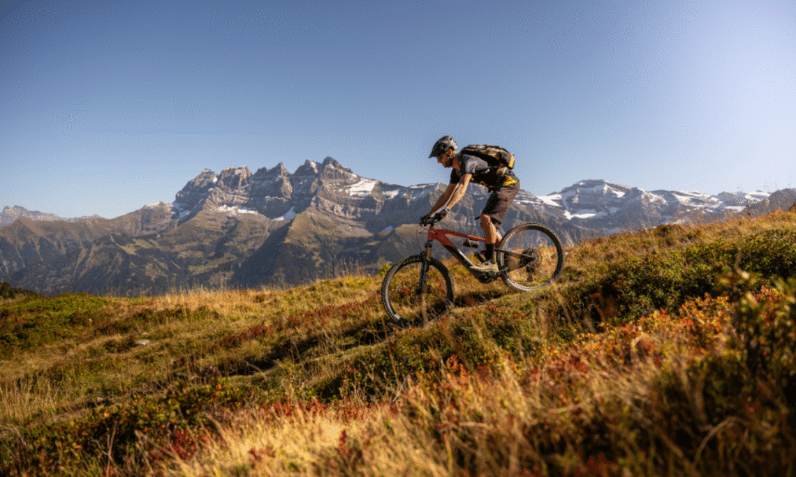 A Guide For Mountain Biking | Types Of Mountain Biking | Best Season To Go | Outfit And Gear