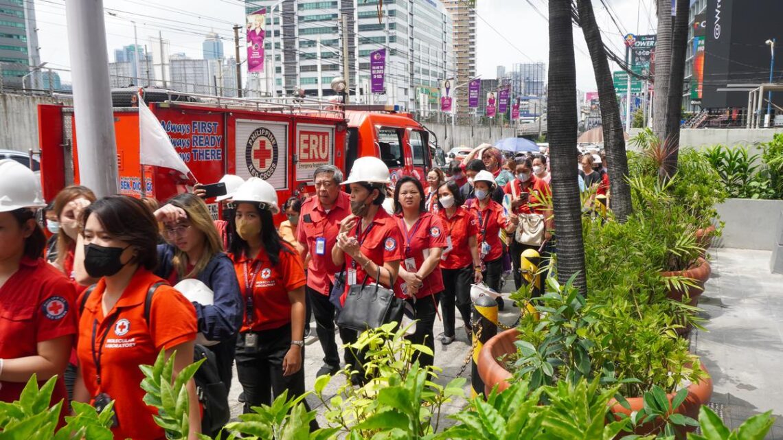 6.2 magnitude earthquake shakes part of the Philippines southwest of the capital