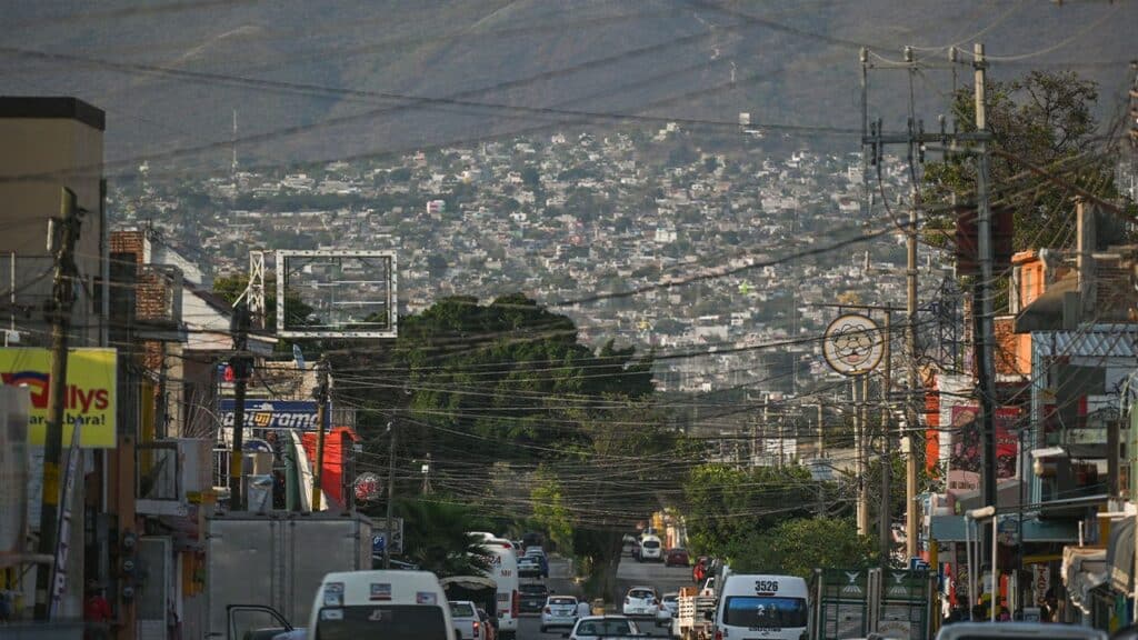 Gunmen in Mexico intercept personnel truck, abduct 14 cops on their way to Chiapas capital