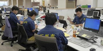 Japan keeps missile defence alert after North Korea deadline expires