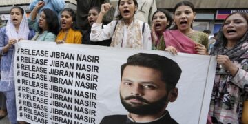 Leading Pakistani human rights lawyer taken by armed men in port city of Karachi, his family says