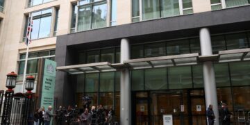 Prince Harry’s battle with British tabloids heads for courtroom showdown