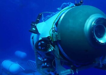 Titanic exhibition producer spoke with CEO of OceanGate before tourist sub went missing