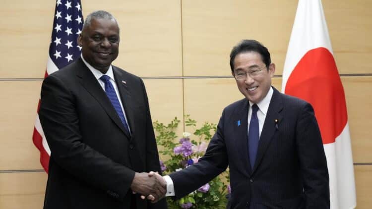 U.S. Defence Chief calls China’s refusal to meet unfortunate during visit to Tokyo for talks
