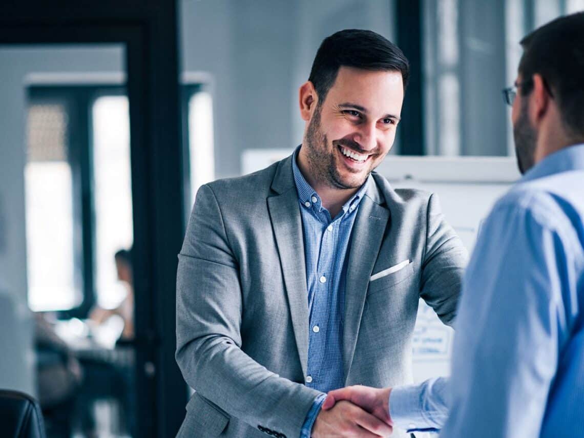 How to Learn to Communicate and Become a Pleasant Conversationalist?