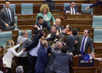 Kosovo parliament descends into chaos after lawmaker throws water on prime minister