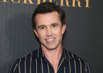 Rob McElhenney Reveals Diagnosis Of Disabilities