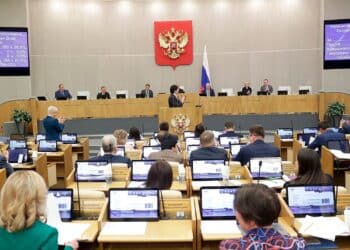 Russia breaks promise to raise minimum draft age above 18