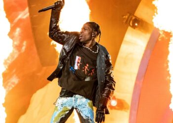 'Someone’s Going To End Up Dead': New Report Details 'Chaos' Of Astroworld Fest