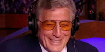 Tony Bennett Reflects On WWII Service With Howard Stern