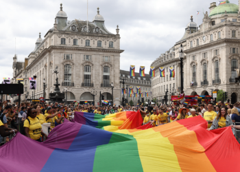 UK schools push 'gender badges' on 7-year-olds, LGBT ideology on religious students: watchdog