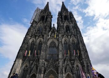 German archbishop 'disappointed' by diocese employees' attempts to access porn