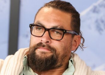 Jason Momoa Has 5 Blunt Words For Tourists Considering A 'Vacation' Amid Maui Fires