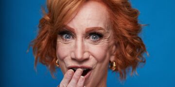 Kathy Griffin Reveals Clownish Pout After Getting Her Lips Tattooed