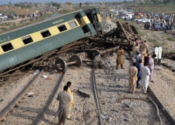 Pakistan train crash kills more than 30 people, nearly 100 injured