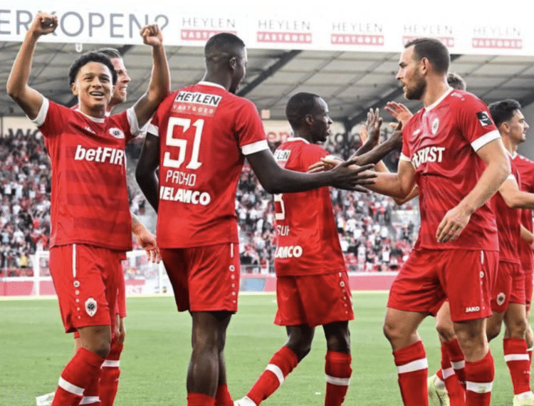 Belgium: the Royal Antwerp cycle and the blazon of Club Bruges