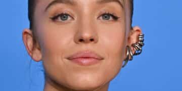 Sydney Sweeney Addresses Glen Powell Romance Rumors