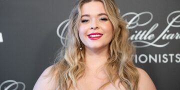 ‘Pretty Little Liars’ Star Sasha Pieterse Opens Up About Her Weight Gain Due To PCOS
