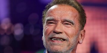 Arnold Schwarzenegger Calls Third Open Heart Surgery A 'Disaster'