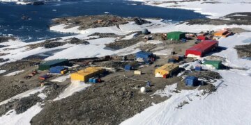 Australian man who fell ill at Antarctic base returned home following daunting rescue mission