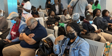 Delta plane’s mechanical issue forces diversion to Atlantic island, passengers waited 12 hours for new plane