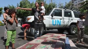 Escalating clashes in Lebanon’s largest Palestinian refugee camp leave 5 dead, dozens injured