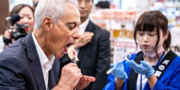 Former Chicago mayor eats Fukushima seafood amid nuclear wastewater panic: 'We are going to all eat it'
