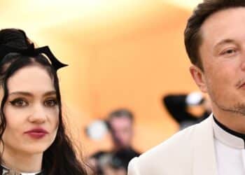 Grimes Begs Elon Musk To Let Her See Their Son In Deleted Tweet