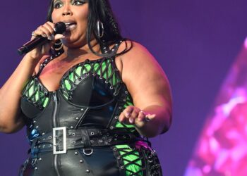 Lizzo’s Lawyers Deny Allegations In Dancers’ Lawsuit, Agree To Jury Trial