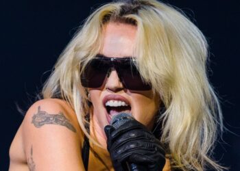 Miley Cyrus Says She Duped Her Grandma Into Baking Edibles