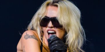 Miley Cyrus Says She Duped Her Grandma Into Baking Edibles